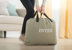 Intex Deluxe Pillow Rest Raised Luchtbed - Queensize - Ingebouwde Elektrische Pomp -Outwell Winkel 1320 1900 64136 inuse1 2017 300