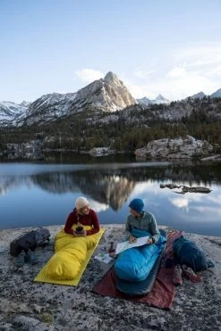 Therm-A-Rest Space Cowboy L Mummymodel Slaapzak -Outwell Winkel 1900 1267 2022 thermarest sierranevada california patitucci 0220