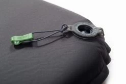 Exped SIM Comfort Duo 5 Zelfopblazende Slaapmat -Outwell Winkel 6183 sim comfort valve in close 5472x3648