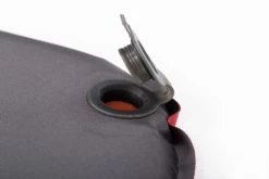 Exped SIM Comfort Duo 5 Zelfopblazende Slaapmat -Outwell Winkel 6184 sim comfort valve open 5472x3648