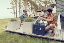 Dometic CFX3 75DZ Compressor Koelbox - 74 Liter 23 Dometic CFX3 75DZ Compressor Koelbox - 74 Liter -Outwell Winkel dometic cfx3 bbq dinner friends drinks resultaat