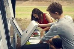 Dometic CFX3 75DZ Compressor Koelbox - 74 Liter 24 Dometic CFX3 75DZ Compressor Koelbox - 74 Liter -Outwell Winkel kampa dometic cfx3 picnic resultaat